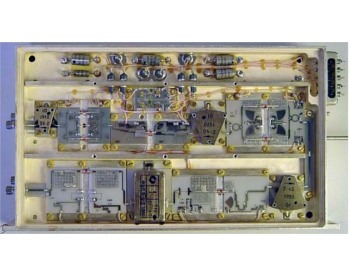 Two-channel frequency multiplier